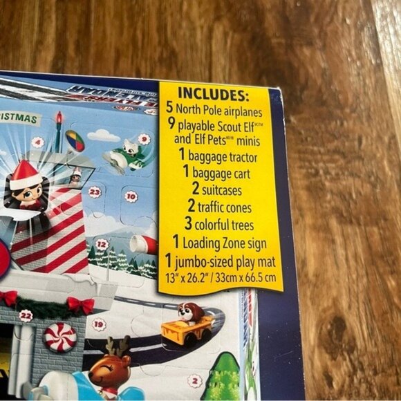 Elf on the Shelf Festive Flyers Advent Calendar - Picture 3 of 3